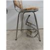 Image 4 : Vintage Step-Stool Chair.