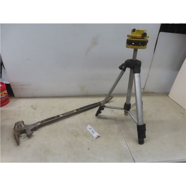 Stanley FatMax and Tripod for Level