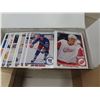 Image 3 : Large Hockey Card Collection.