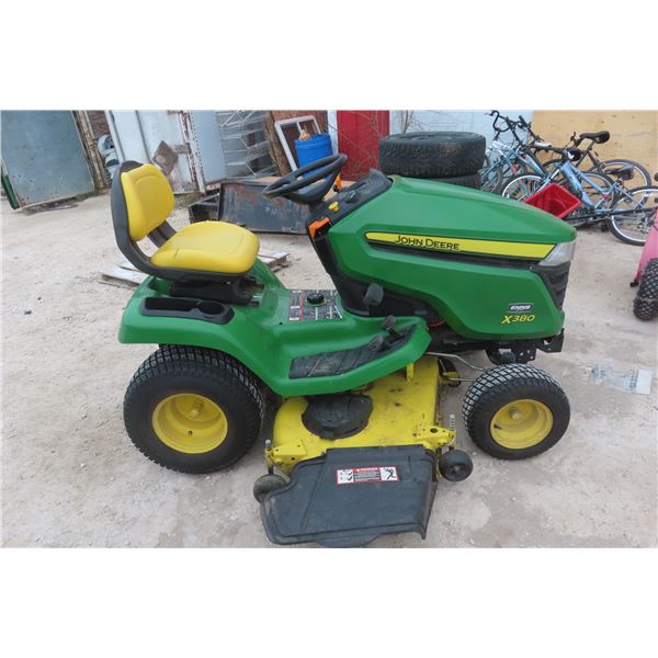 John Deere X380 Riding Mower | Hydrostatic | 22HP | 54'' Cut | 