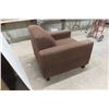 Image 5 : Living Room Comfy Arm Chair 