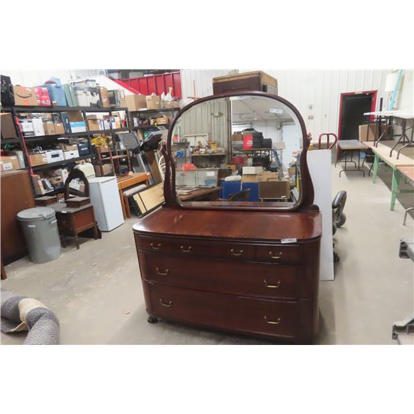 Antique Dresser 33'' x 23'' x 54'' with a Large Mirror 44'' x 36'' 