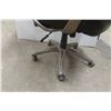 Image 4 : Executive Swivel/Rolling Office Chair, Leather/Leather Style 