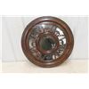 Image 1 : Metal Framed Decorative Mirror 23'' Diameter 