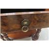 Image 5 : Antique Stand with Drawer 30'' x 33'' x 20'' 