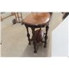 Image 6 : Antique Stand with Drawer 30'' x 33'' x 20'' 