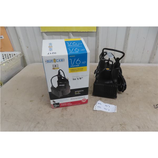 Burcam Submersible Water Pump, Appears New. 