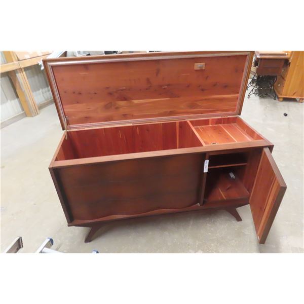 Cedar Chest 27'' x 51'' x 18'' 