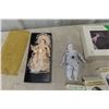 Image 5 : 9 Old Porcelain Dolls with Boxes 