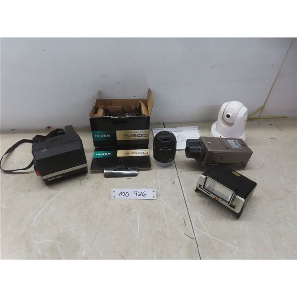 Cameras  Spirit 600 Polaroid Flash, Panasonic Security Camera, Fuji Fine Digital 10MP, and More!