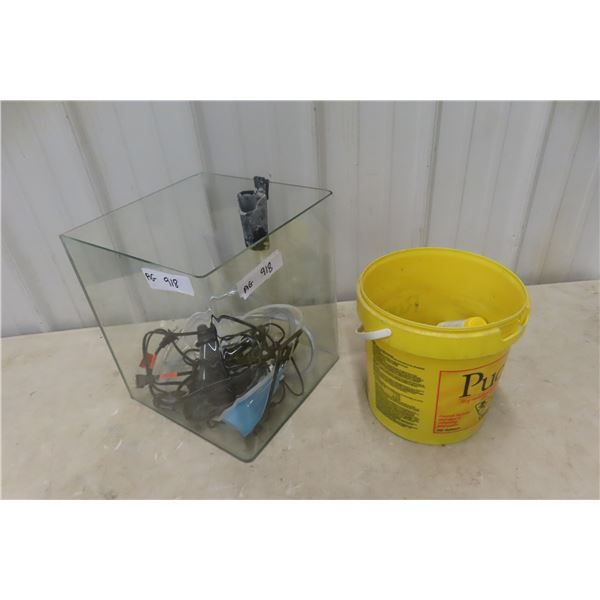 Aquarium 12'' x 12'' x 14'' with Accessories 
