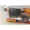 Image 2 : New Bright RC Cat Dump Truck in Box 