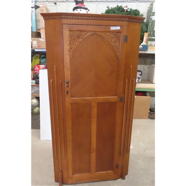 Antique Oak Wardrobe Cabinet 72'' x 39'' x 18'' 