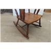 Image 5 : Antique Oak Rocking Chair 