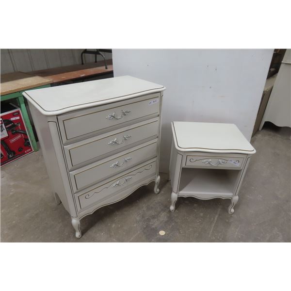 Dresser 4-Drawer 38'' x 18'' x 32'' , Matching Night Stand 24'' x 