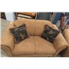 Image 2 : Love Seat 60'' Wide 
