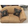 Image 4 : Love Seat 60'' Wide 