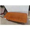 Image 4 : Teak Coffee Table 15'' x 41'' x 16'' Bottom Shelf is Not Broken But