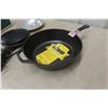 Image 2 : Cast Frying Pan 12'', Rival Slow Cooker Appliance, Crate Frying 