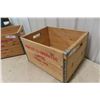 Image 2 : 2 People Co-op Wood Crates, Great Condition. 