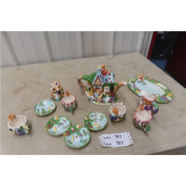 Teddy Bear Tea Set 