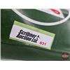 Image 8 : WAKEFIELD CASTROL CR-HD Motor Oil One Imperial Quart Can (6-1/2"H)
