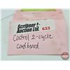 Image 8 : CASTROL 2-Cycle Motor Oil One U.S. Quart Can (Cardboard) (FULL) (5-1/2"H)