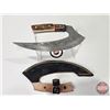 Image 4 : KNIFE : ULU w/Leather Sheath (Consignor Tag ~ Damascus Ulu : Antler & Laminate Wood Handle) (Total M