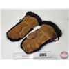 Image 2 : MITTS : Fur, Leather & Beads