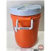 Image 2 : Rubbermaid 5gal Water Jug (18-1/2"H)
