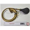 Image 2 : Vintage Brass Bugle Horn : STAR (16"W)