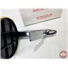 Image 9 : LEE Auto-Prime c/w Primer Trays & Punches (for both Large & Small Primers) (Box Measures : 4"H x 5-1