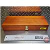 Image 8 : Hoppe's Gun Cleaning Kit (New) (Box Measures : 2-1/2"H x 14-1/2"W x 69"D)