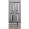 Image 1 : SET OF CRUTCHES FOR HIGHT 4'6" TO 5' 2"