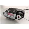 Image 2 : AUDIOVOX PROJECTOR ALARM CLOCK RADIO