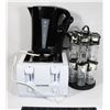 Image 1 : 4 SLICE TOASTER SOLD WITH ELECTRIC KETTLE AND