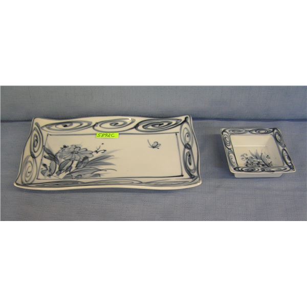 2 piece porcelain oriental dish and bowl set