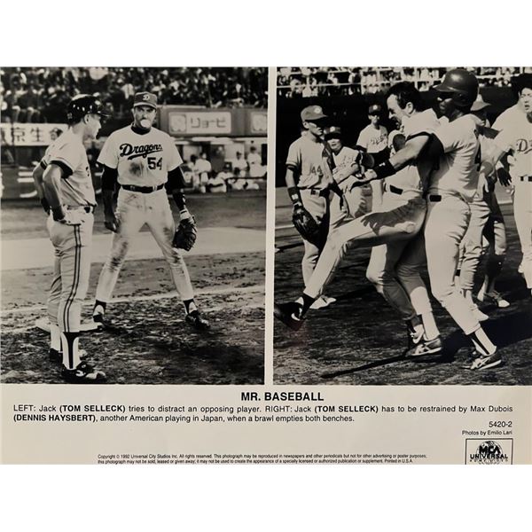 Tom Selleck unsigned photo