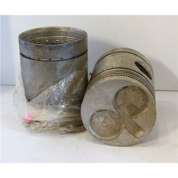 TRW L1199 (OR L1149) PISTON LOT X2 INDUSTRIAL / AG