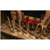 Image 4 : SHELF LOT - LOOSE UNBOXED ENGINE VALVES