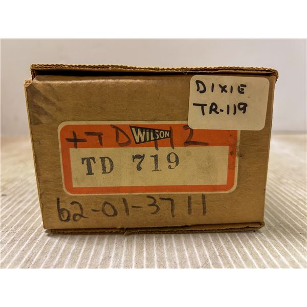 VOLTAGE REGULATOR - TD719 REMAN