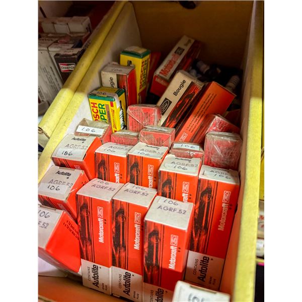 SHELF LOT – ASSORTED SPARK PLUGS