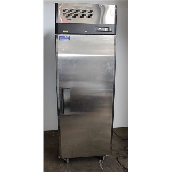 Turbo Air M3F24-1-N 21.7 cu ft 1 Door Reach-In Top Mount Freezer - Scratch & Dent