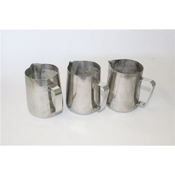 (3 Pieces) Used 20 oz. Stainless Steel Milk Frothing Pitcher