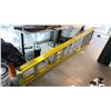 Image 2 : FEATHERLITE YELLOW 12" ALUMINUM CARBON FIBER STEPLADDER