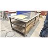 Image 2 : LARGE METAL LAYOUT TABLE 120X49X39"