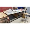 Image 2 : LARGE METAL LAYOUT TABLE 120.5X48X36"