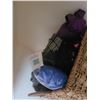 Image 2 : Ladies Coats, Scarves A