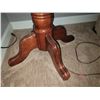 Image 2 : Accent Table C