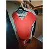 Image 8 : Ladies Clothing A